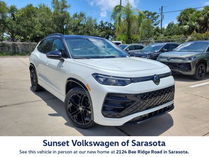 New 2026 Volkswagen Tiguan SE R-Line
