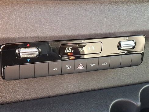 Used 2025 Mercedes-Benz Sprinter 2500 image 15
