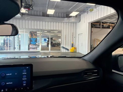 Used 2023 Ford Escape ST-Line w/ Tech Pack #1 AWD/4WD image 24