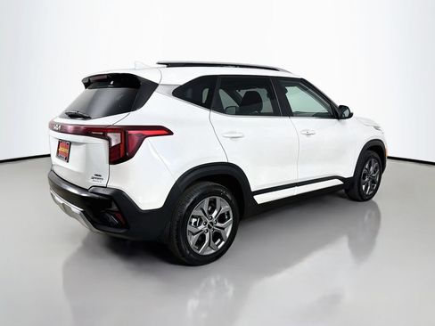 Used 2024 Kia Seltos S AWD/4WD image 8