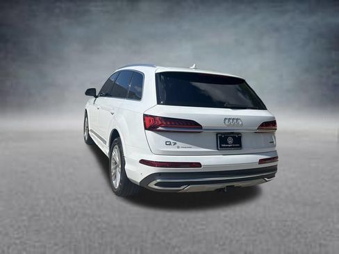 Used 2023 Audi Q7 3.0T Premium Plus w/ Premium Plus Package AWD/4WD image 3