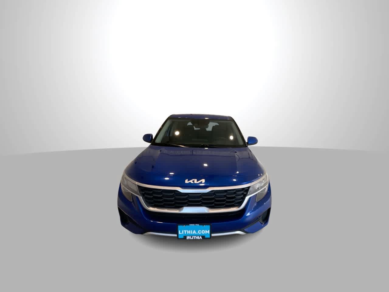 Used 2023 Kia Seltos LX AWD/4WD image 3