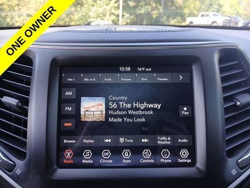 Used 2022 Jeep Cherokee Latitude Lux AWD/4WD image 22