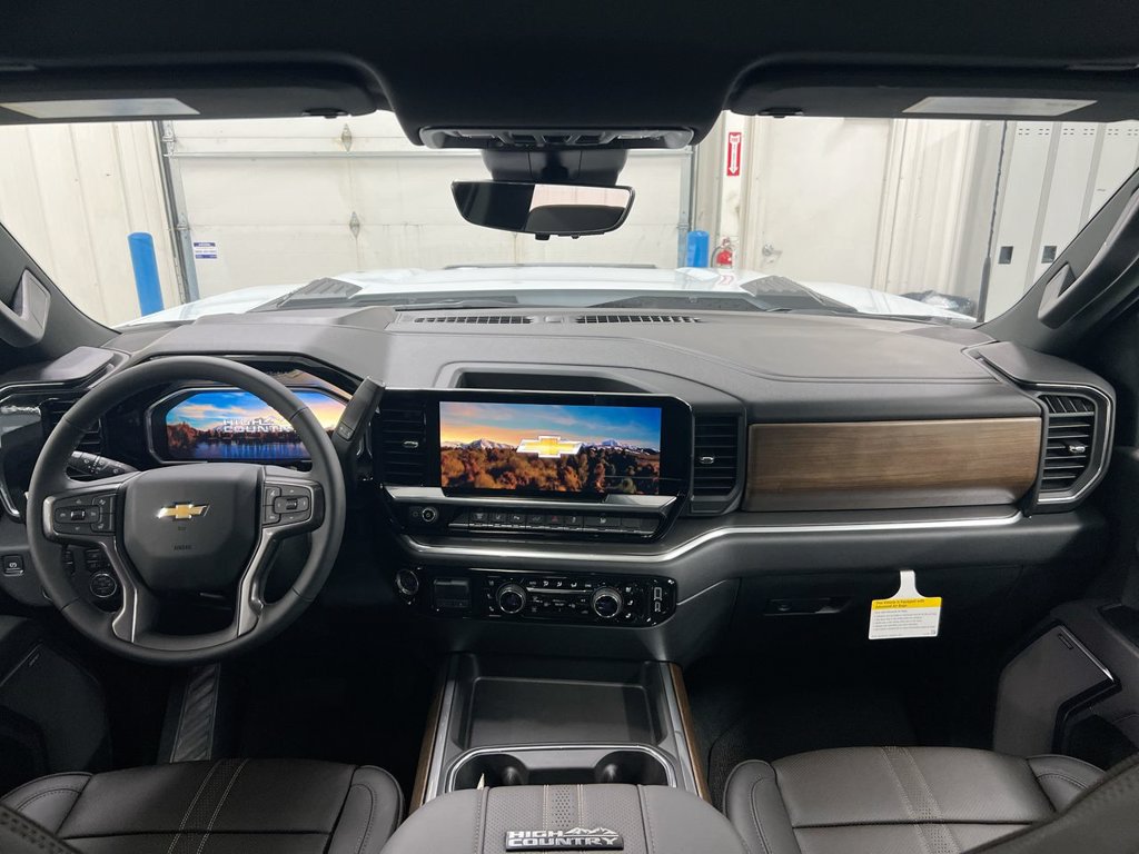 New 2026 Chevrolet Silverado 2500 High Country w/ High Country Premium Package AWD/4WD image 10