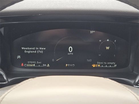 Used 2023 Lincoln Aviator 2WD w/ Premium Package image 16