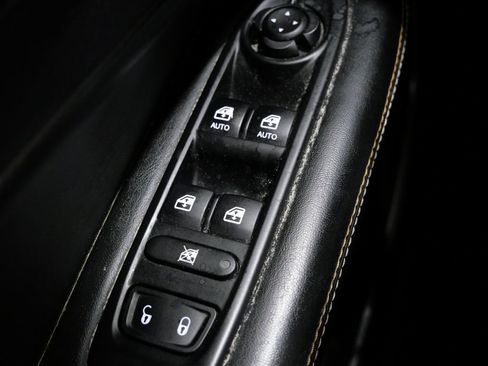 Used 2019 Jeep Compass Sport image 13