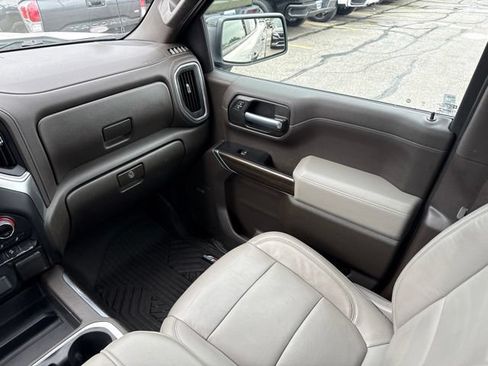 Used 2020 Chevrolet Silverado 1500 LT Trail Boss AWD/4WD image 23
