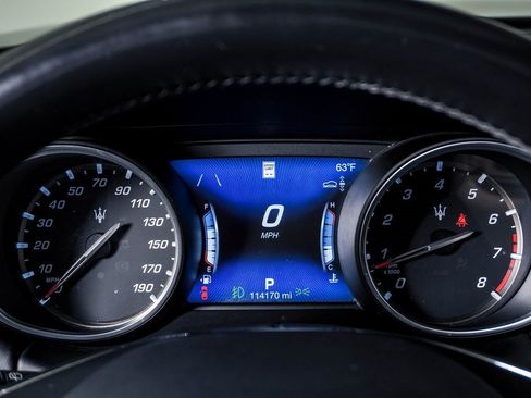 Used 2018 Maserati Levante image 20