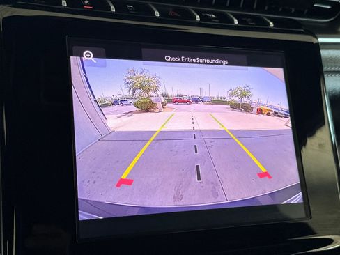 New 2025 Jeep Grand Cherokee Laredo X w/ Luxury Tech Group I image 19