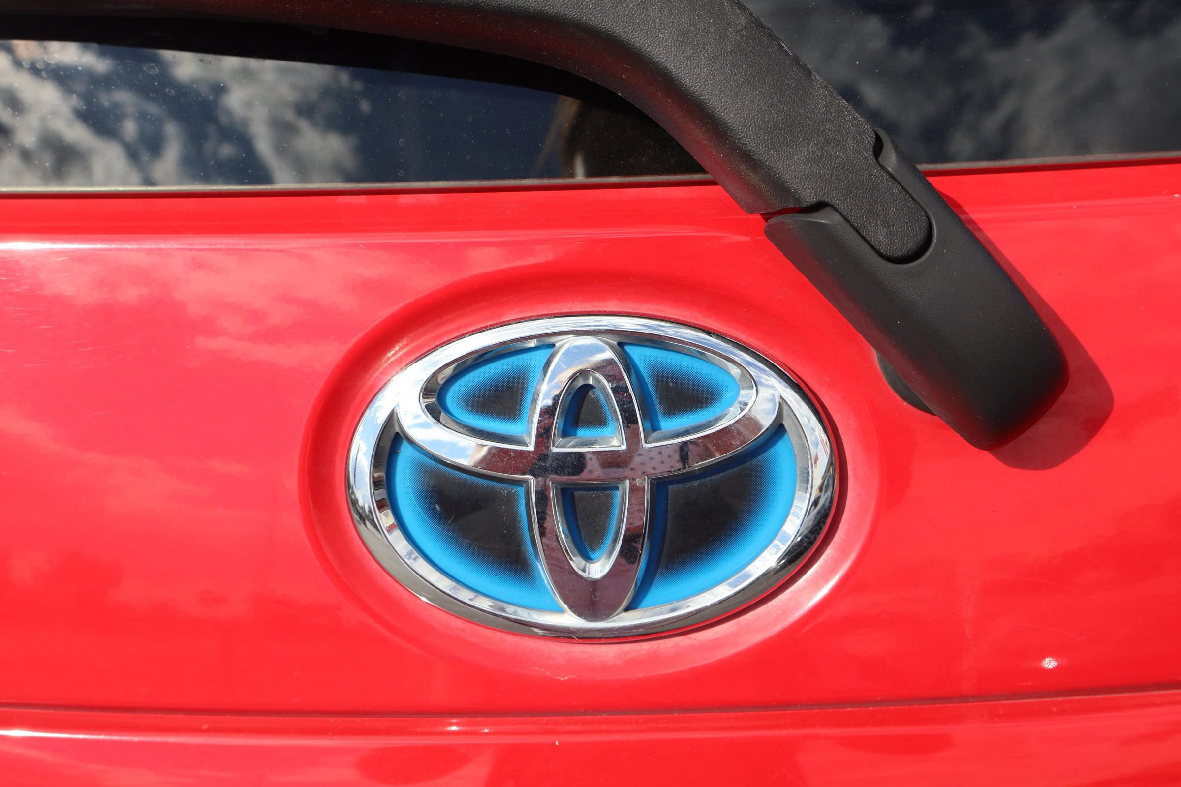 Used 2014 Toyota Prius C Two FWD image 9