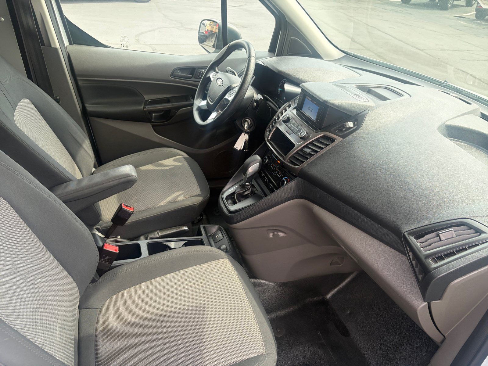 Used 2023 Ford Transit Connect XL FWD image 30