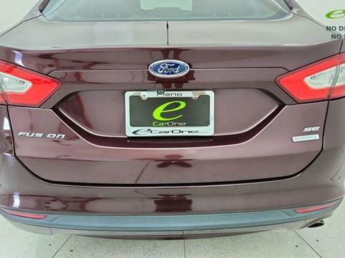 Used 2013 Ford Fusion SE FWD image 11