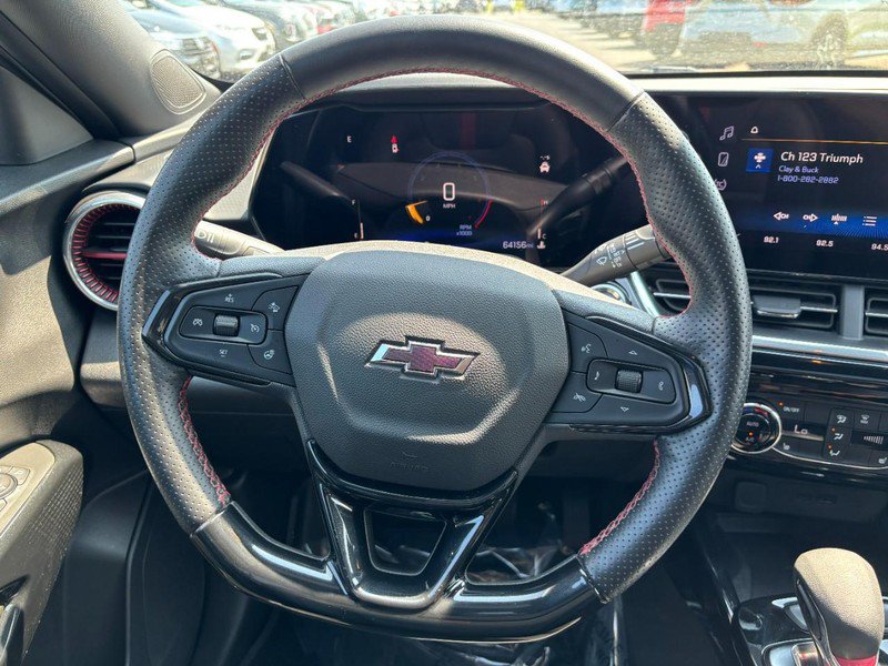 Used 2024 Chevrolet Trax RS w/ Sunroof Package FWD image 15