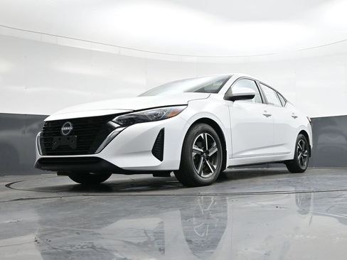 Used 2024 Nissan Sentra SV w/ All-Weather Package image 40