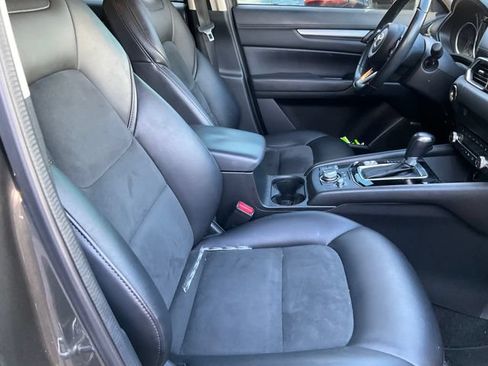 Used 2019 MAZDA CX-5 Touring FWD image 9