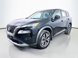 Used 2022 Nissan Rogue SV video 3