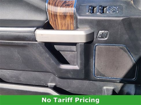 Used 2019 Ford F150 Lariat image 22