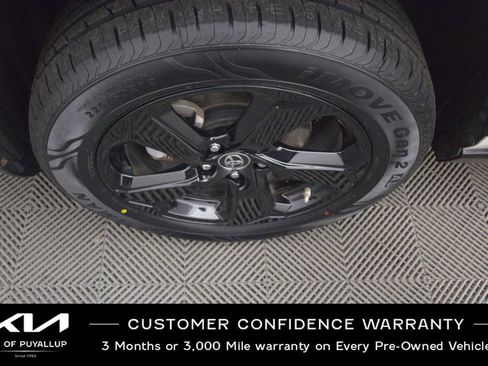 Used 2019 Toyota RAV4 XSE image 21