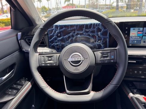 New 2025 Nissan Kicks SR image 10