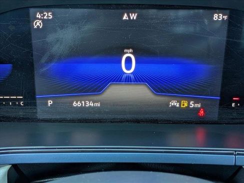 Used 2022 Volkswagen Taos SE image 11