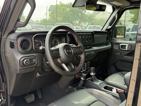 New 2026 Jeep Wrangler Unlimited Rubicon 392 w/ Quick Order Package 27X Moab AWD/4WD image 15