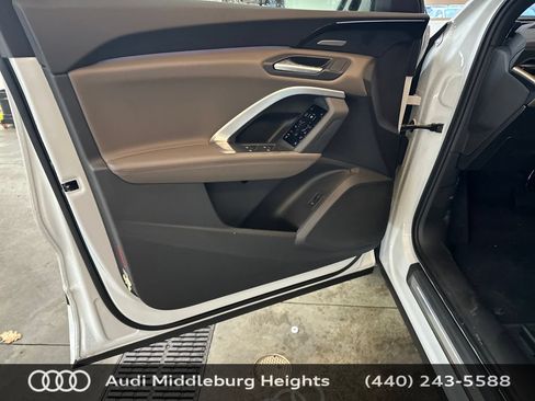 Certified 2025 Audi Q5 Premium w/ Premium Plus AWD/4WD image 13
