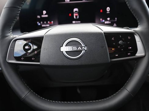 Used 2025 Nissan Murano Platinum w/ Cargo Package AWD/4WD image 18