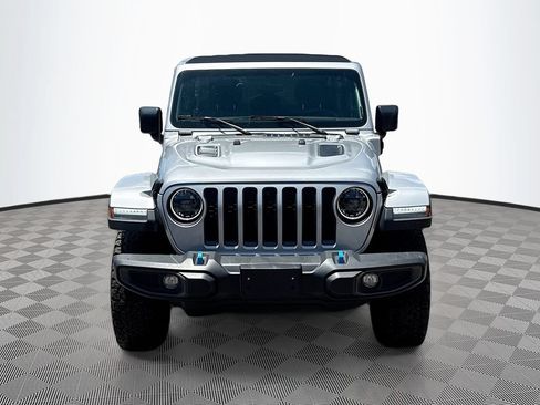 Used 2023 Jeep Wrangler Unlimited Rubicon 4xe w/ Cold Weather Group AWD/4WD image 2