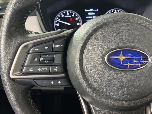 Certified 2025 Subaru Outback Premium AWD/4WD image 17