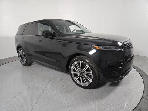 New 2026 Land Rover Range Rover Sport Dynamic SE image 15