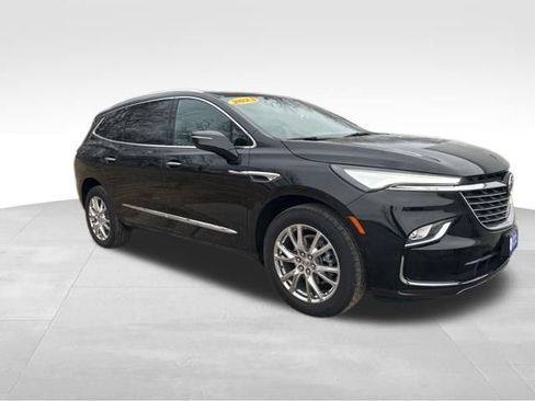 Used 2023 Buick Enclave Premium w/ Experience Buick Package image 9