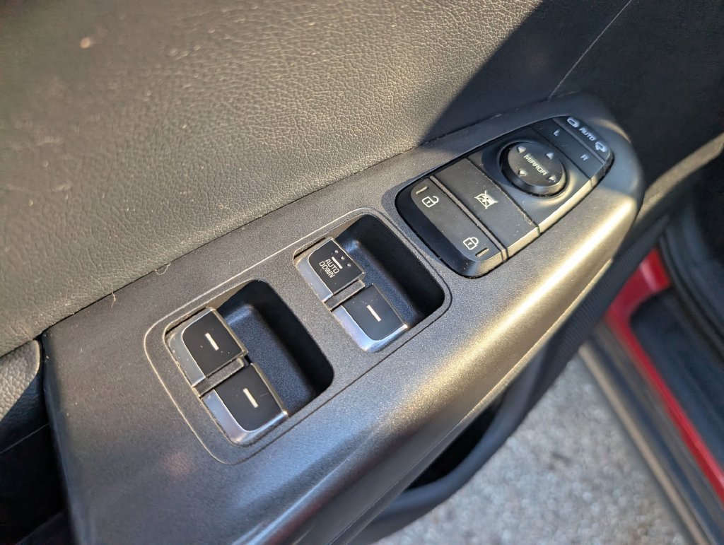 Used 2021 Kia Sportage LX w/ LX AWD Popular Package image 11
