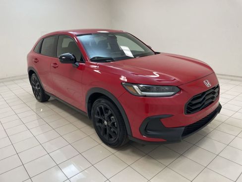 Used 2025 Honda HR-V Sport image 25