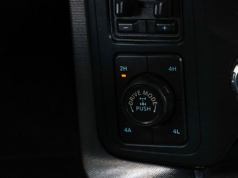 Used 2021 Ford F150 Platinum w/ Equipment Group 701A High AWD/4WD image 23