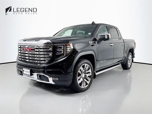 Used 2024 GMC Sierra 1500 Denali AWD/4WD image 1