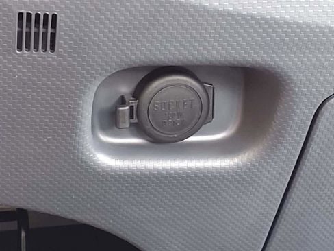 New 2025 Chevrolet Low Cab Forward 5500XG RWD image 19