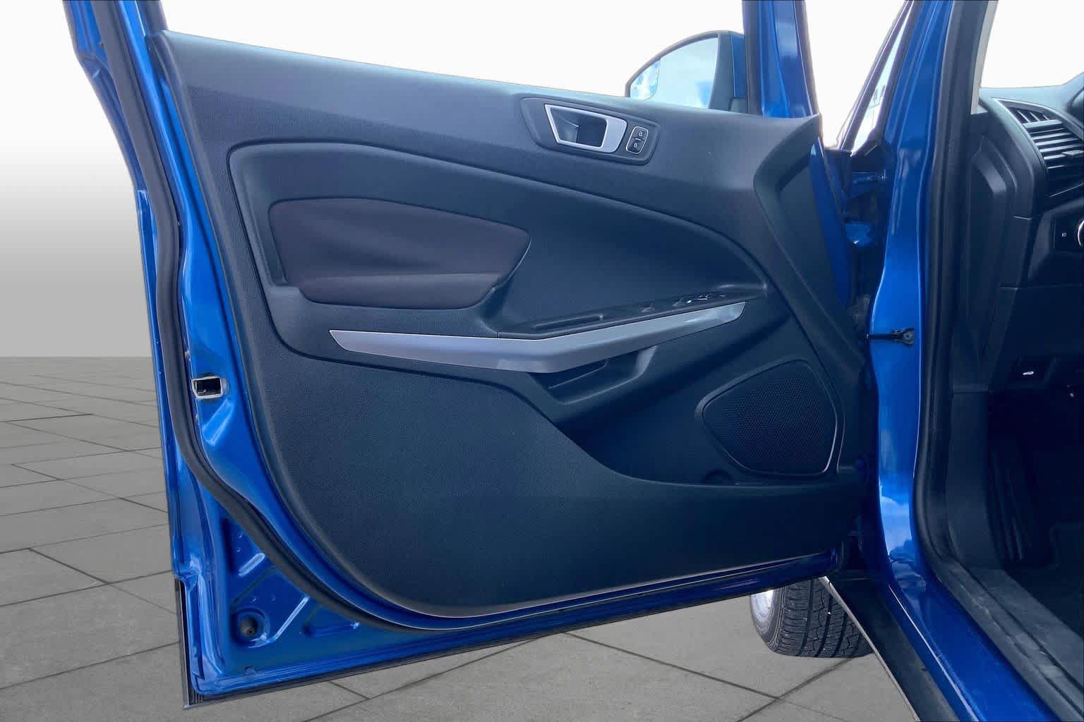 Used 2018 Ford EcoSport SE FWD image 18