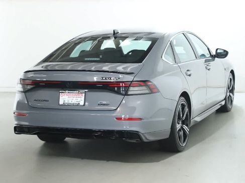 Used 2023 Honda Accord Sport image 47