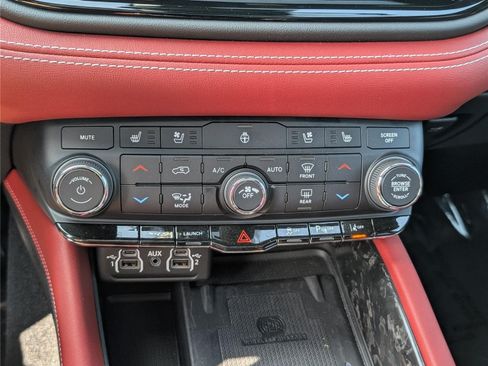 Used 2023 Dodge Durango SRT Hellcat AWD/4WD image 36