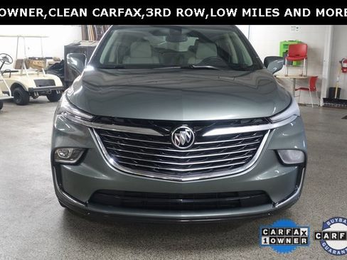 Used 2024 Buick Enclave Essence w/ Experience Buick Package image 2
