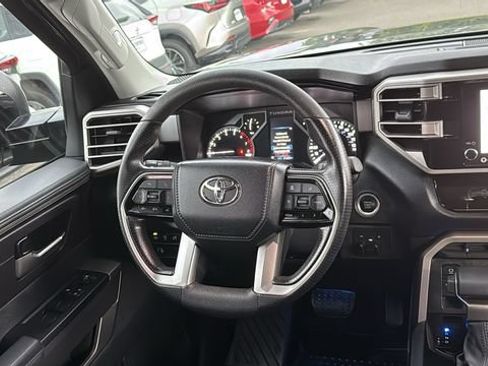 Used 2024 Toyota Tundra SR5 w/ SR5 Convenience Package AWD/4WD image 22