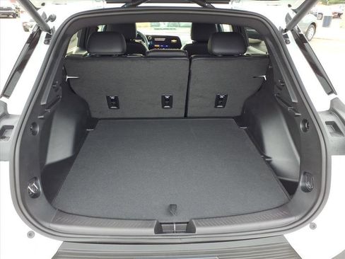 New 2026 Chevrolet Equinox EV LT image 9