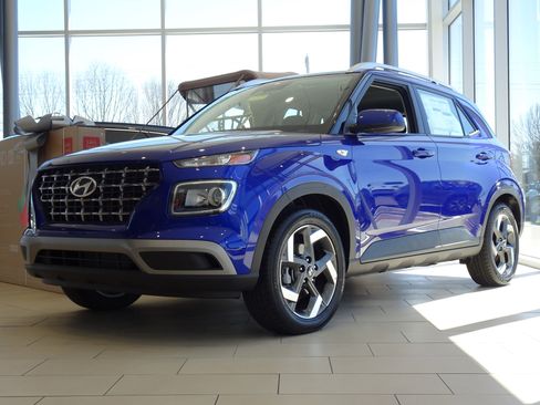 New 2026 Hyundai Venue SEL FWD image 1