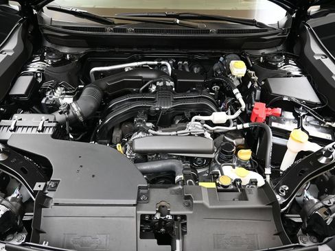 Used 2026 Subaru Outback Limited AWD/4WD image 10