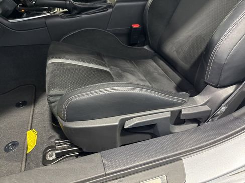 Used 2023 Toyota GR86 Premium RWD image 27