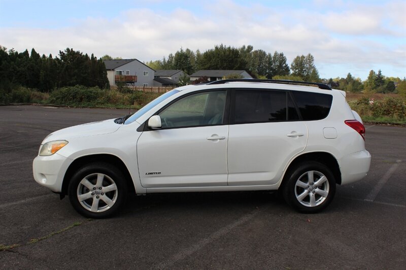 Used 2008 Toyota RAV4 Limited w/ Tow Prep Pkg AWD/4WD image 7