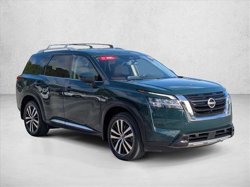 Certified 2023 Nissan Pathfinder Platinum AWD/4WD image 3