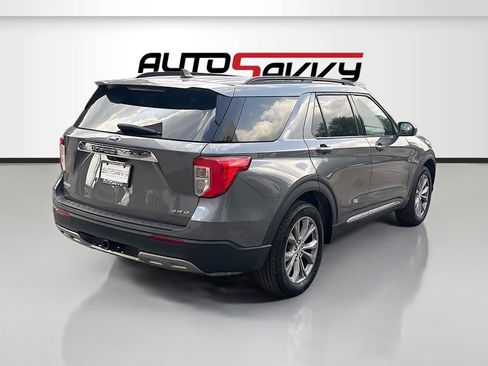 Used 2023 Ford Explorer XLT w/ Equipment Group 202A AWD/4WD image 7