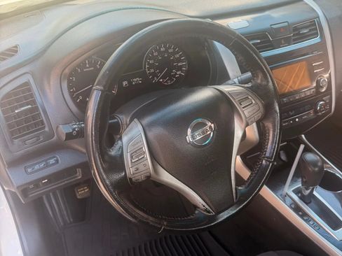 Used 2013 Nissan Altima 2.5 SV w/ 2.5SV Convenience Pkg FWD image 15