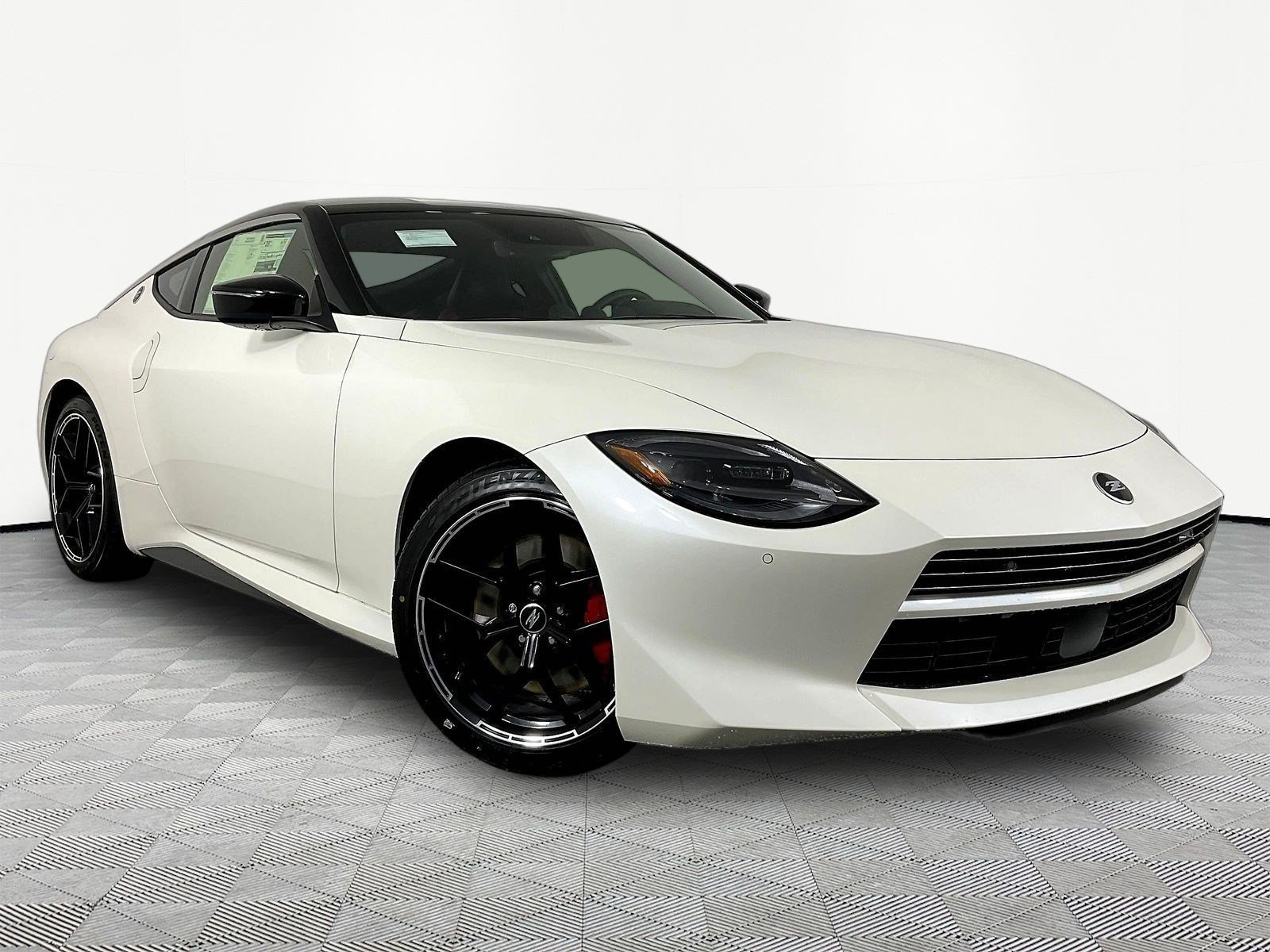 New 2027 Nissan Z Performance RWD image 3